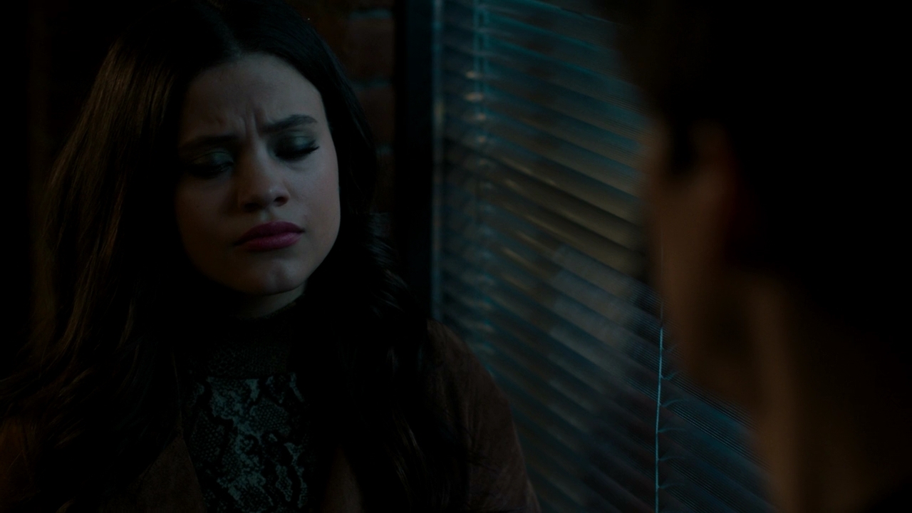 Charmed-Online-dot-nl_Charmed2x16TheEnemyOfMyFrenemy2080.jpg