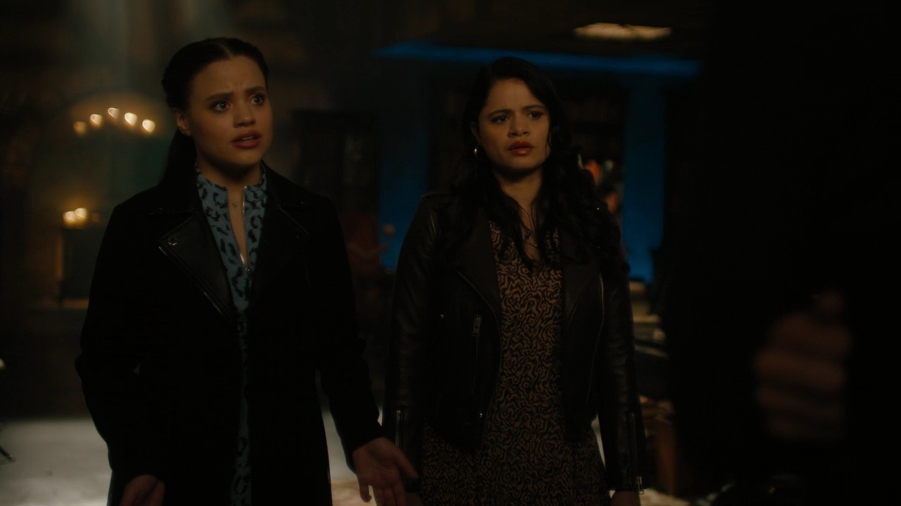 Charmed-Online-dot-nl_Charmed2x17SearchParty0224.jpg
