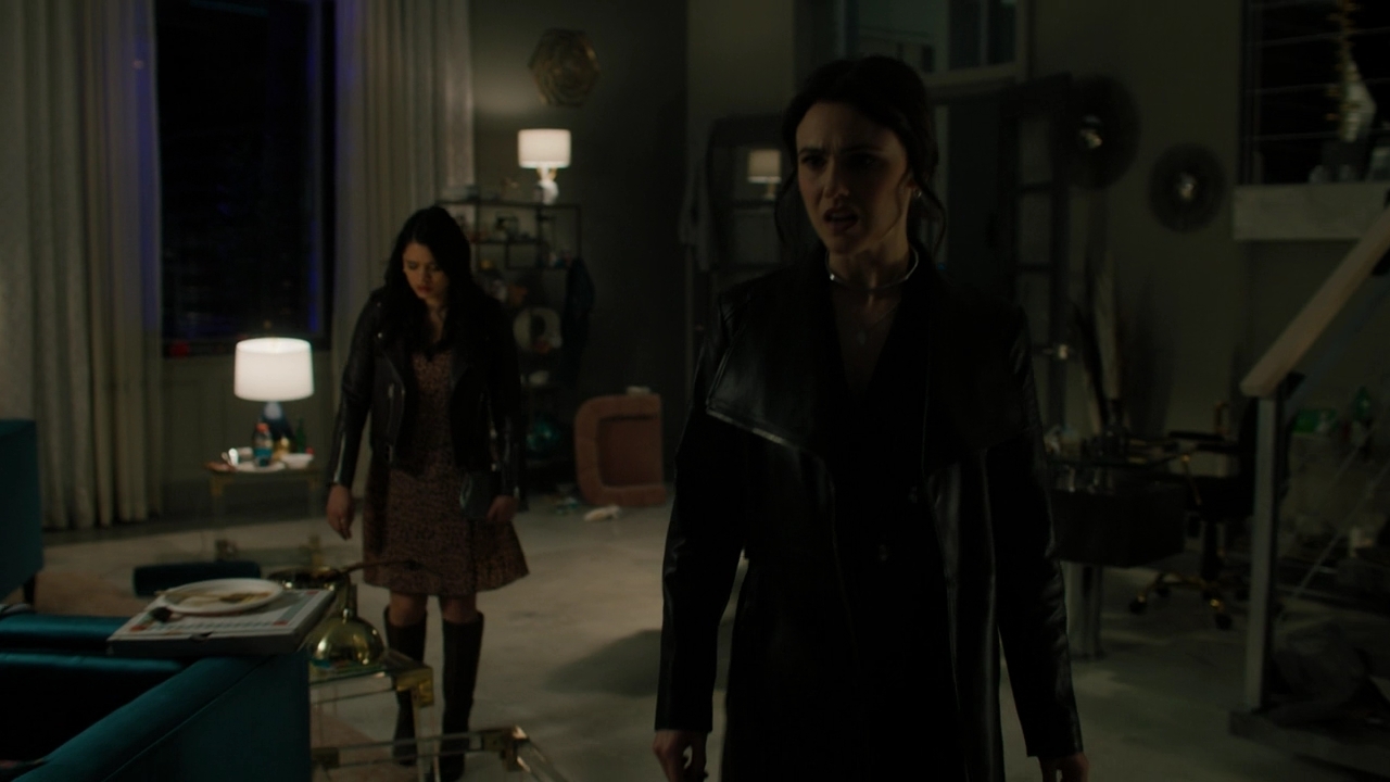 Charmed-Online-dot-nl_Charmed2x17SearchParty1295.jpg