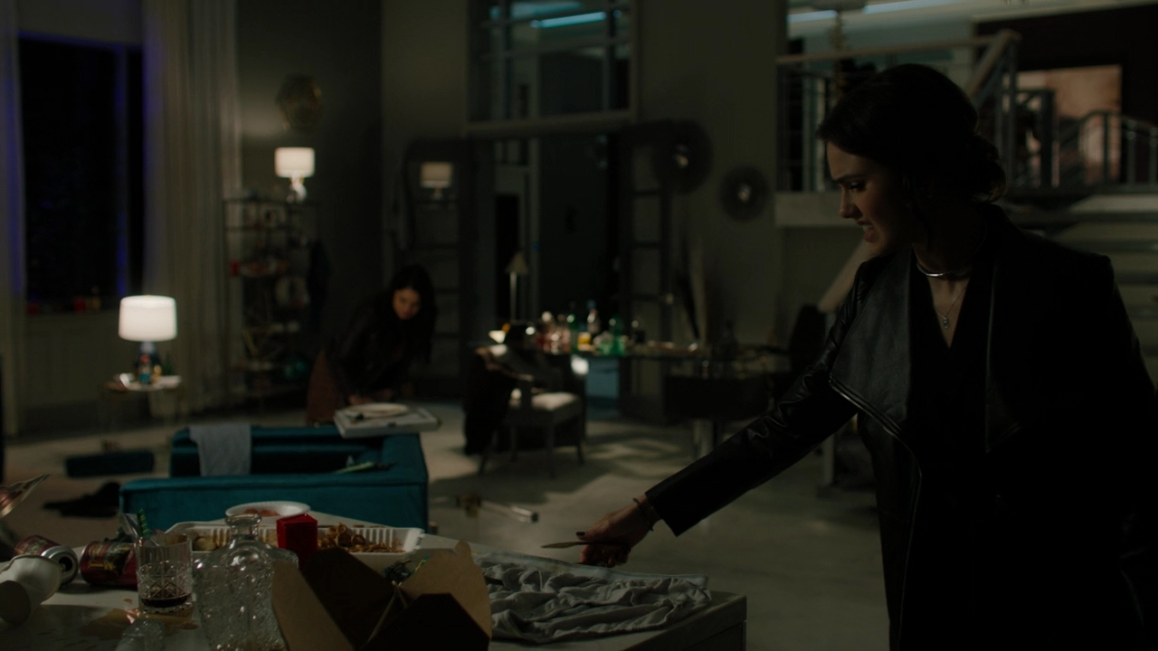 Charmed-Online-dot-nl_Charmed2x17SearchParty1298.jpg
