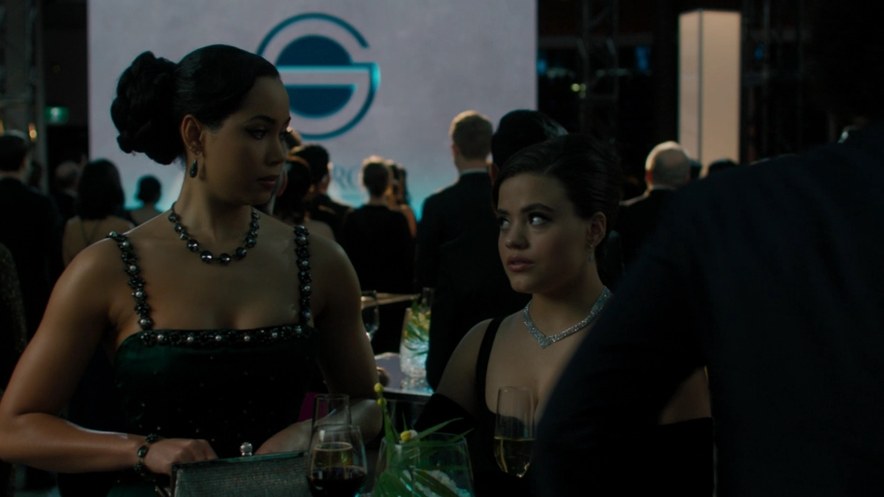 Charmed-Online-dot-nl_Charmed2x17SearchParty1453.jpg