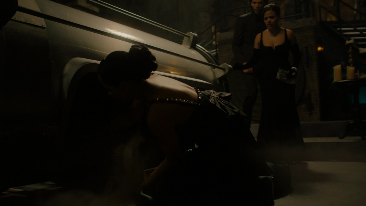 Charmed-Online-dot-nl_Charmed2x17SearchParty2062.jpg Charmed-Online-dot-nl_Charmed2x17SearchParty2062.jpg