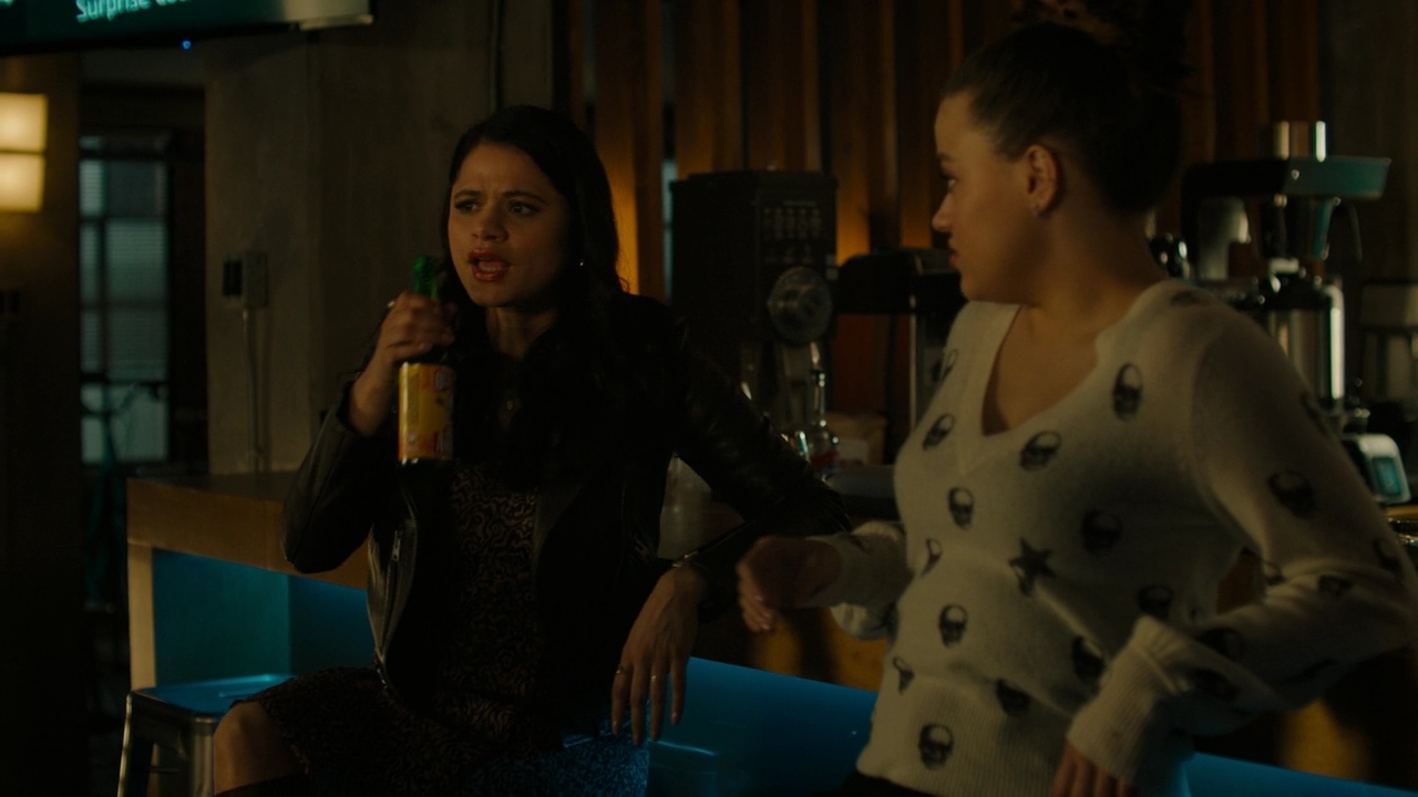 Charmed-Online-dot-nl_Charmed2x17SearchParty2226.jpg