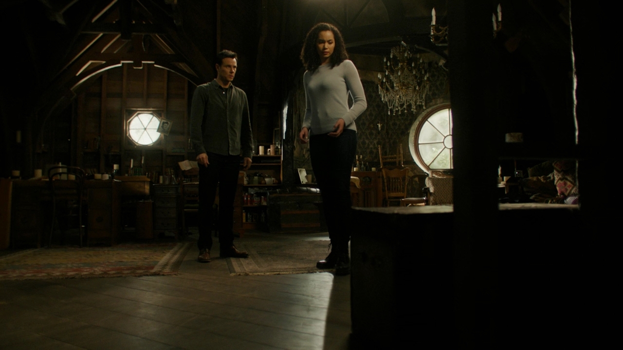 Charmed-Online-dot-nl_Charmed2x18DontLookBackInAnger0327.jpg