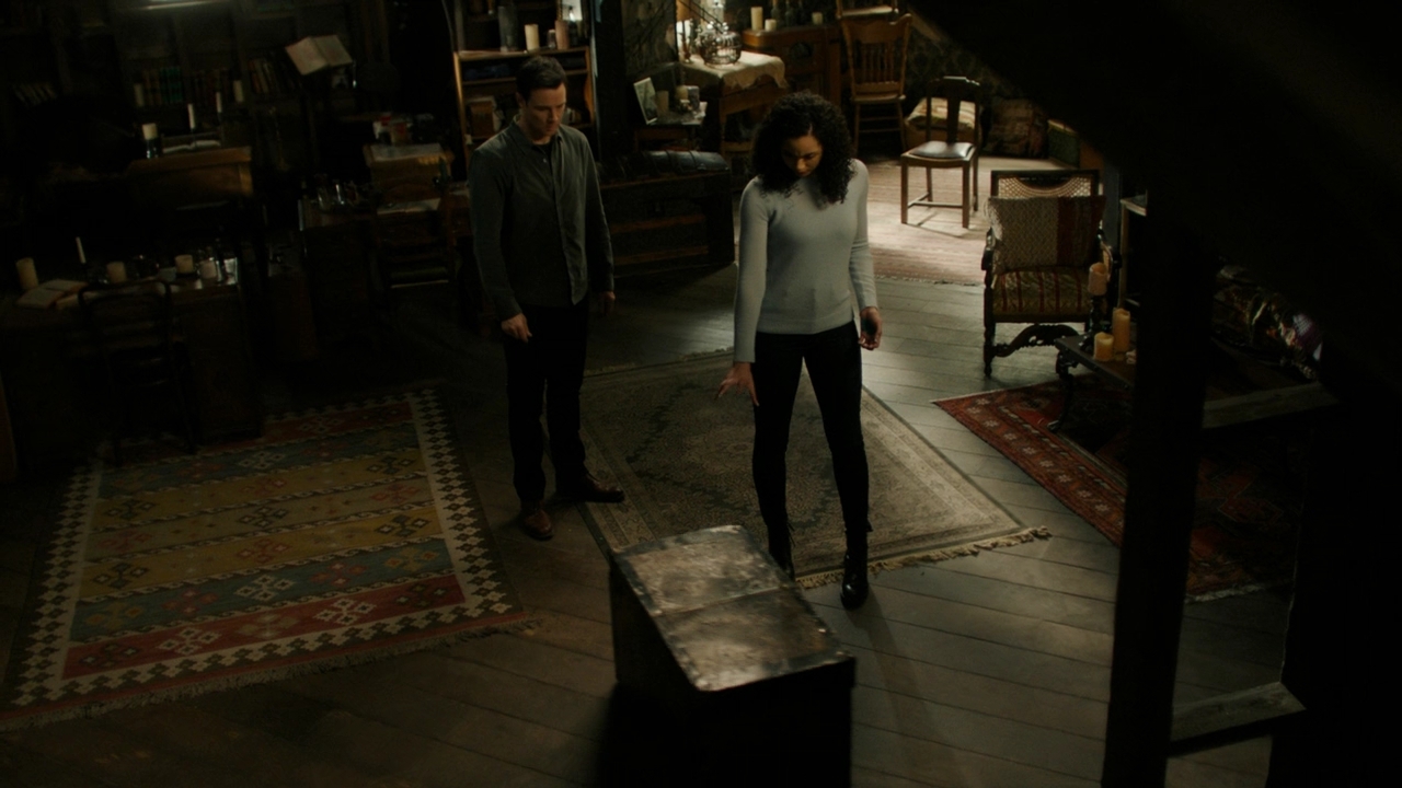 Charmed-Online-dot-nl_Charmed2x18DontLookBackInAnger0329.jpg