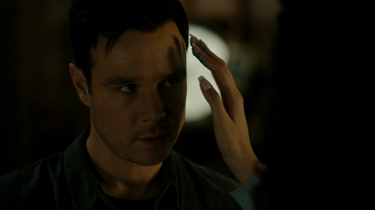 Charmed-Online-dot-nl_Charmed2x18DontLookBackInAnger0393.jpg