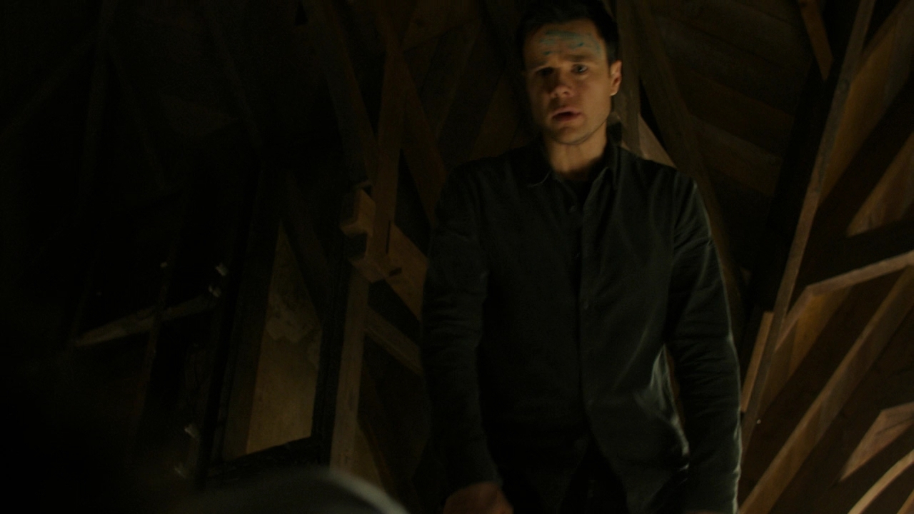 Charmed-Online-dot-nl_Charmed2x18DontLookBackInAnger0485.jpg