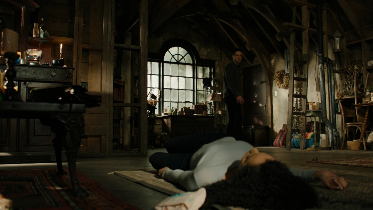 Charmed-Online-dot-nl_Charmed2x18DontLookBackInAnger0644.jpg