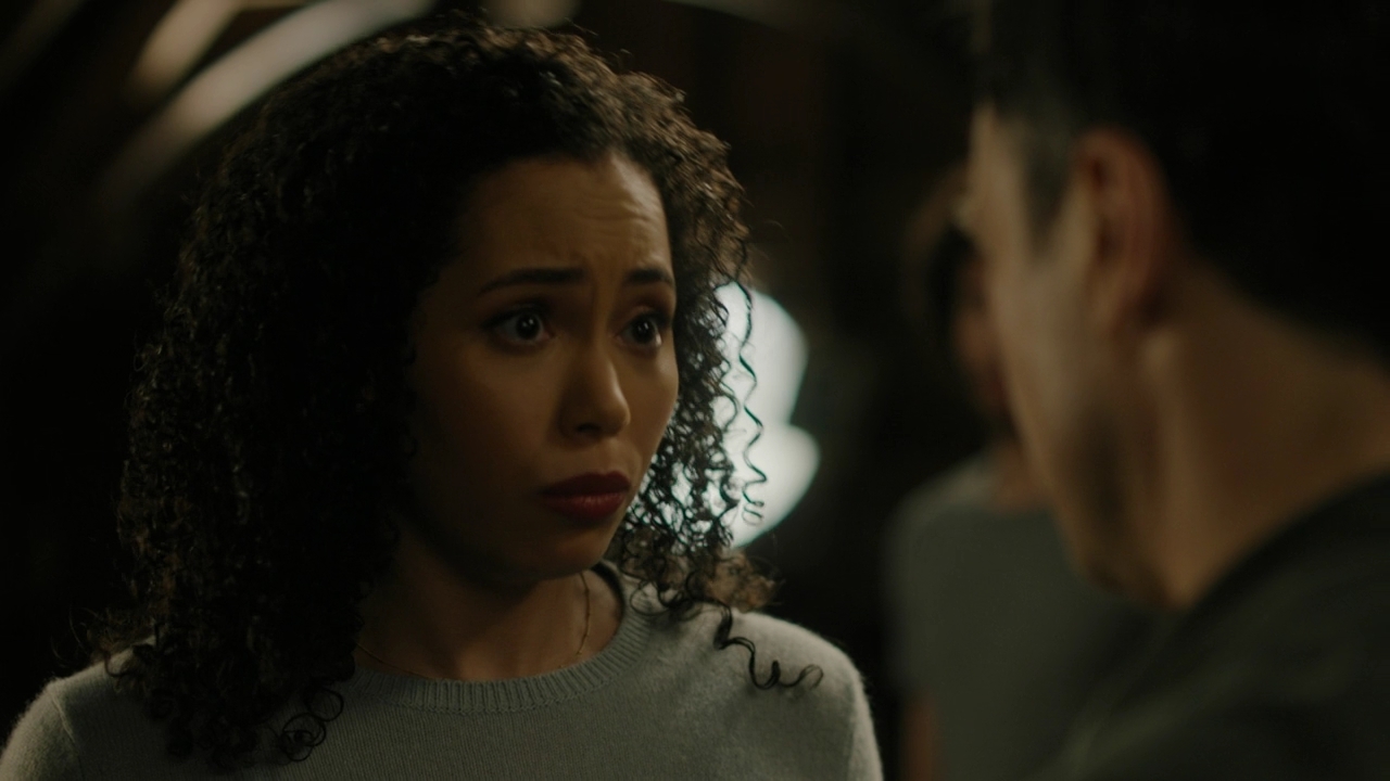 Charmed-Online-dot-nl_Charmed2x18DontLookBackInAnger1977.jpg Charmed-Online-dot-nl_Charmed2x18DontLookBackInAnger1977.jpg