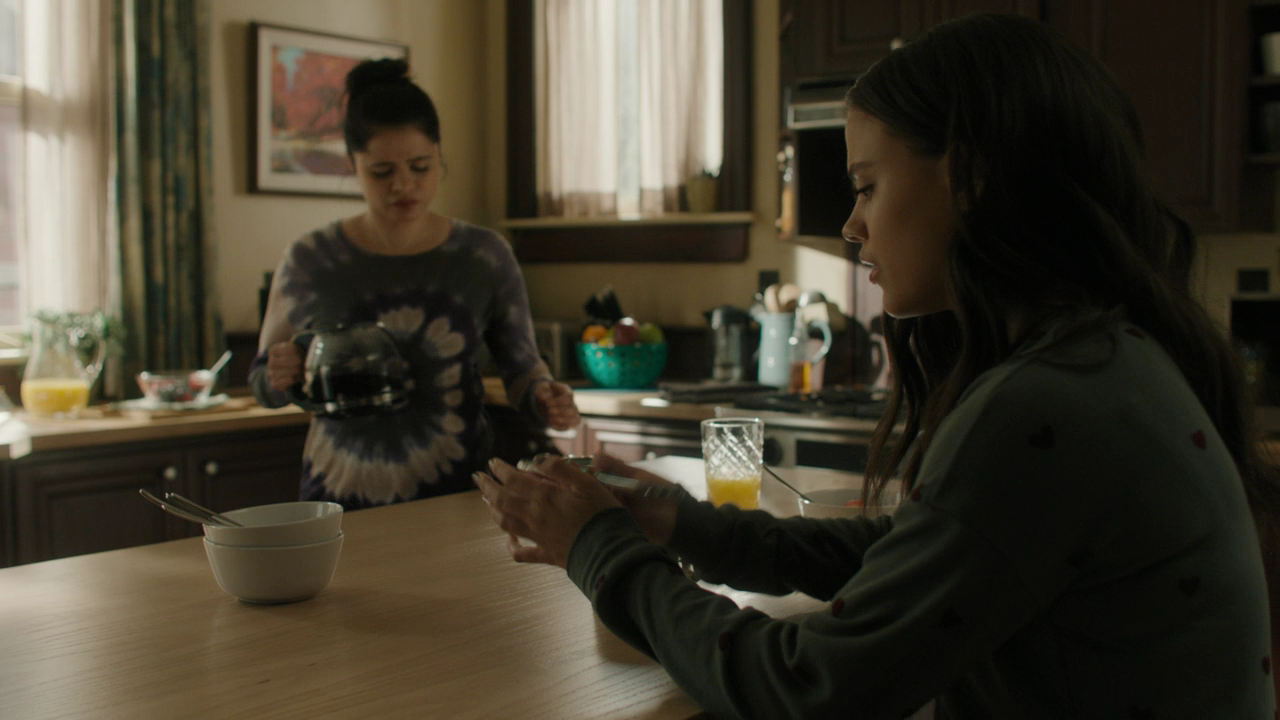 Charmed-Online-dot-nl_Charmed2x19UnsafeSpace0053.png