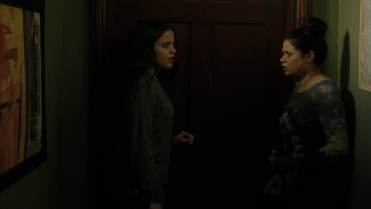 Charmed-Online-dot-nl_Charmed2x19UnsafeSpace0104.png