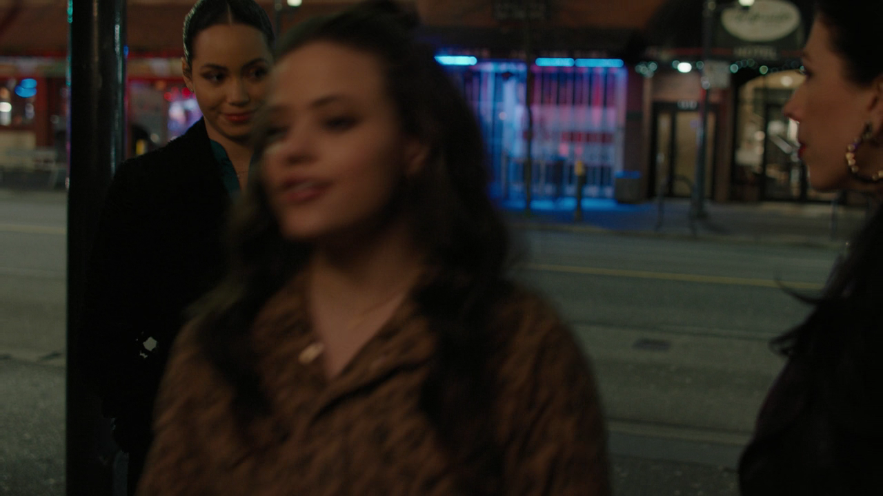 Charmed-Online-dot-nl_Charmed2x19UnsafeSpace0563.png