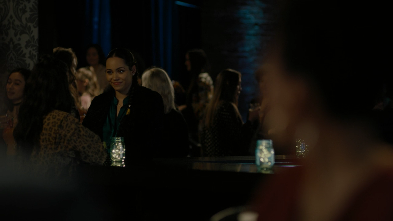 Charmed-Online-dot-nl_Charmed2x19UnsafeSpace0671.png