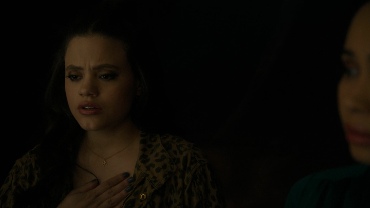 Charmed-Online-dot-nl_Charmed2x19UnsafeSpace1709.png