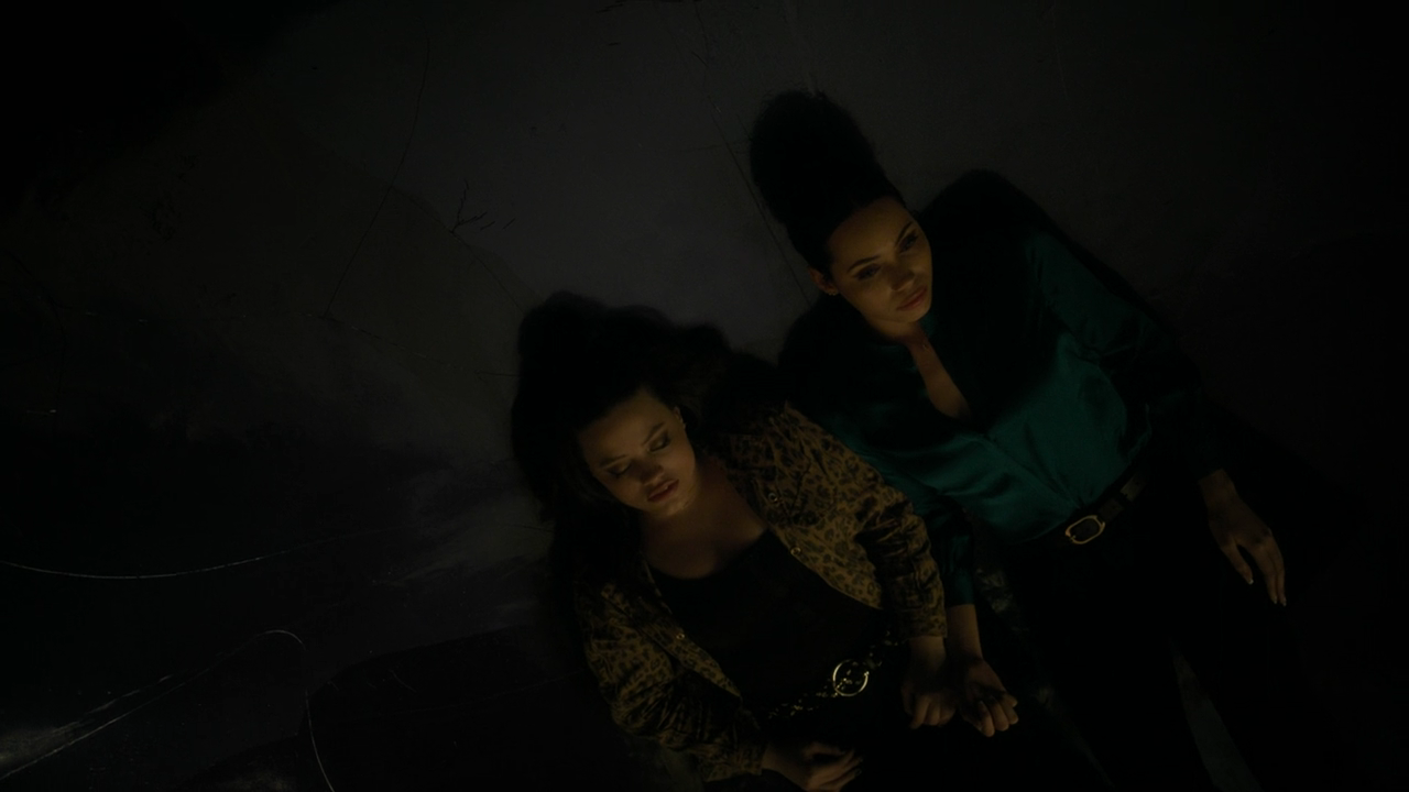 Charmed-Online-dot-nl_Charmed2x19UnsafeSpace1853.png Charmed-Online-dot-nl_Charmed2x19UnsafeSpace1853.png