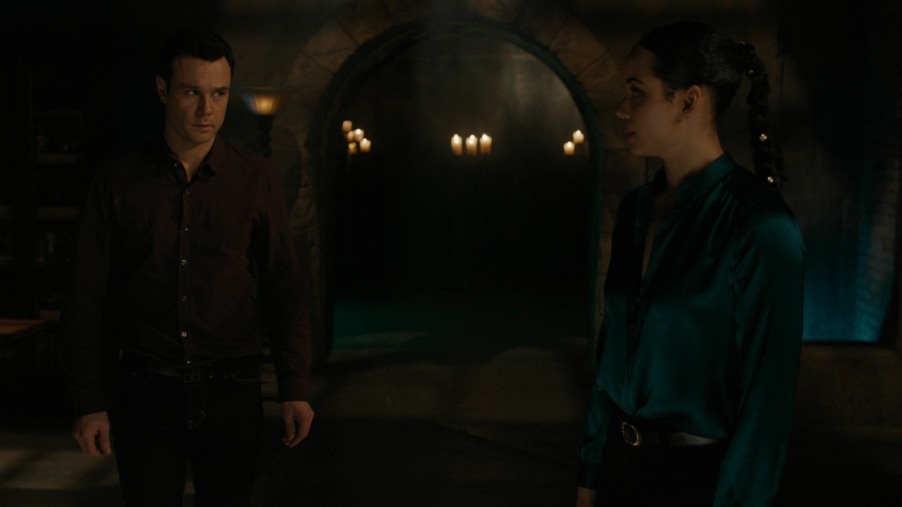 Charmed-Online-dot-nl_Charmed2x19UnsafeSpace1999.png Charmed-Online-dot-nl_Charmed2x19UnsafeSpace1999.png