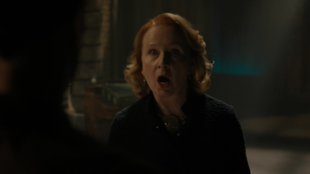 Charmed-Online-dot-nl_Charmed2x19UnsafeSpace2003.png Charmed-Online-dot-nl_Charmed2x19UnsafeSpace2003.png