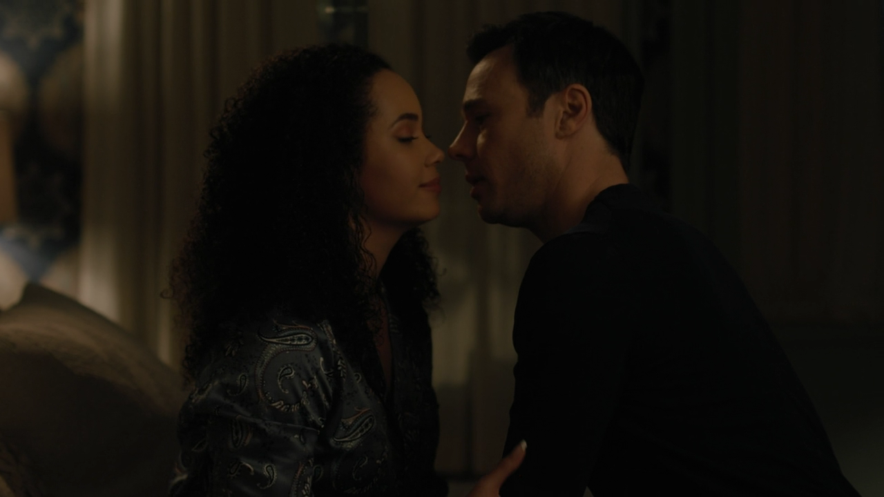 Charmed-Online-dot-nl_Charmed2x19UnsafeSpace2148.png