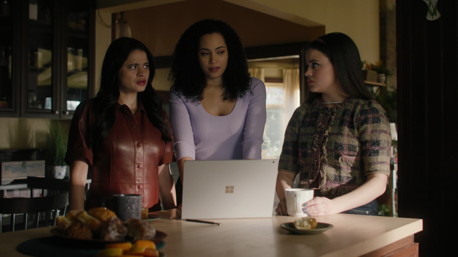 Charmed-Online-dot-nl_Charmed3x01AnInconvenientTruth0096.jpg