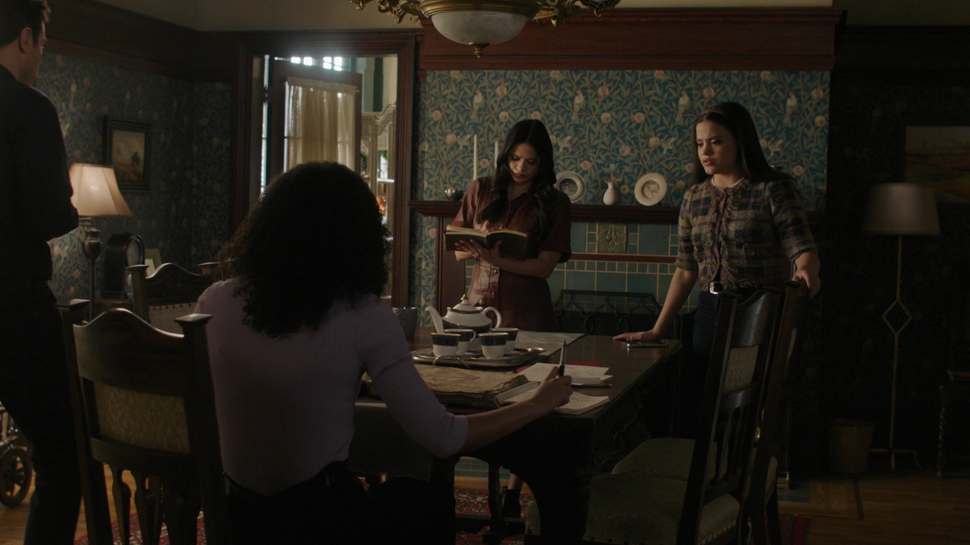 Charmed-Online-dot-nl_Charmed3x01AnInconvenientTruth0197.jpg
