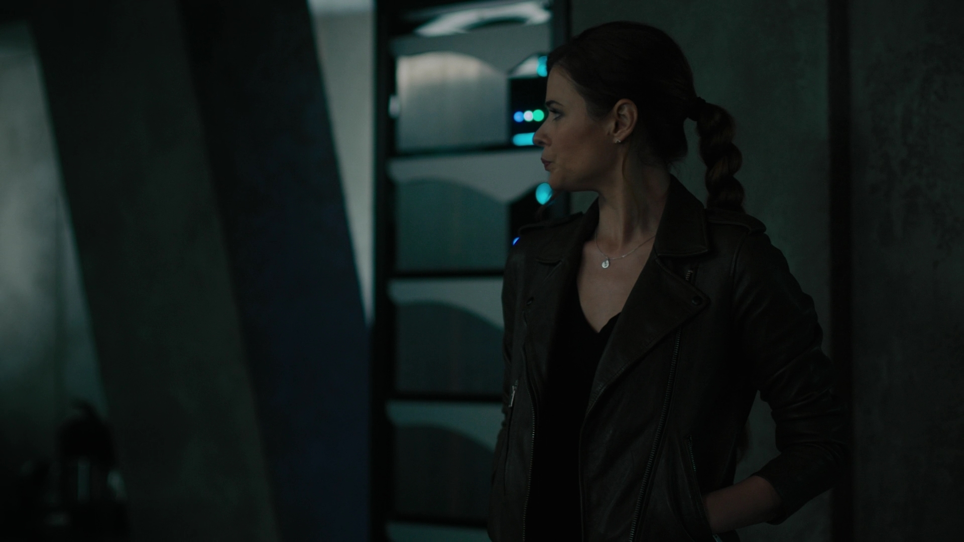 Charmed-Online-dot-nl_Charmed3x01AnInconvenientTruth2193.jpg Charmed-Online-dot-nl_Charmed3x01AnInconvenientTruth2193.jpg