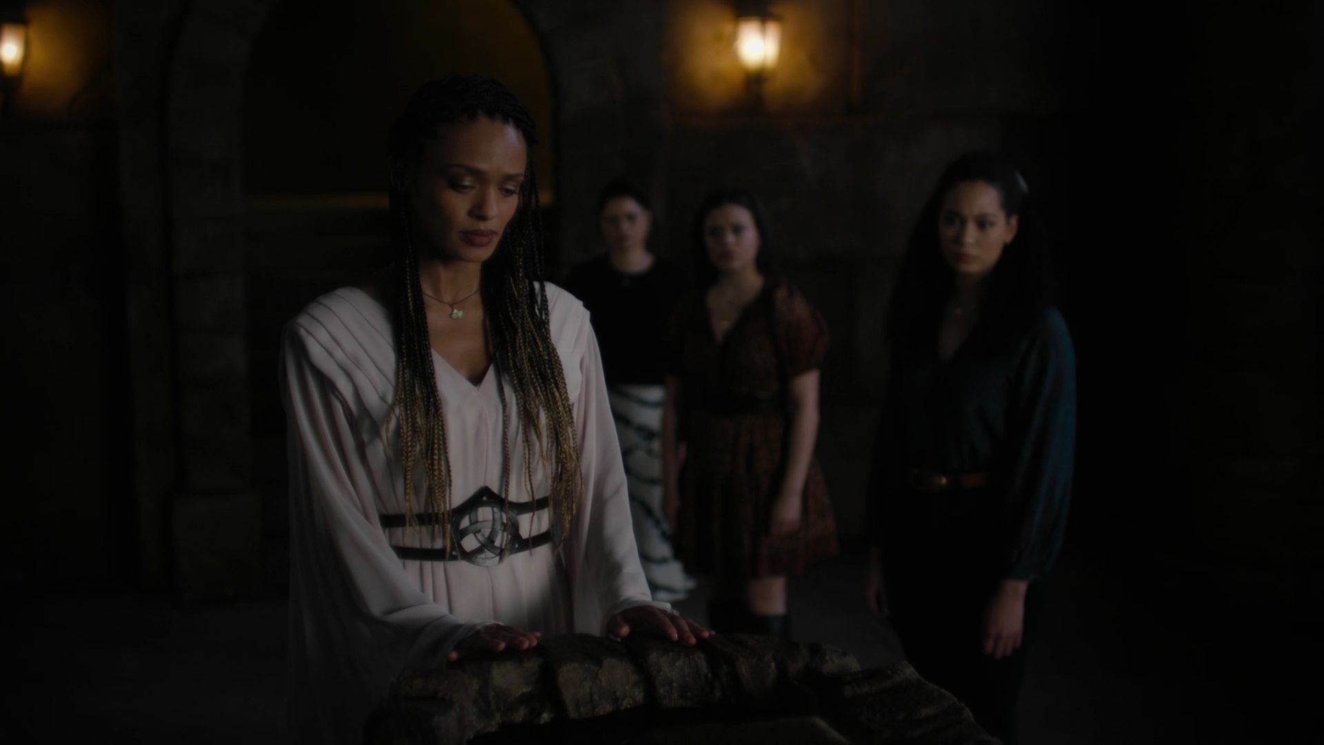 Charmed-Online-dot-nl_Charmed2x02SomeonesGoingToDie0160.jpg