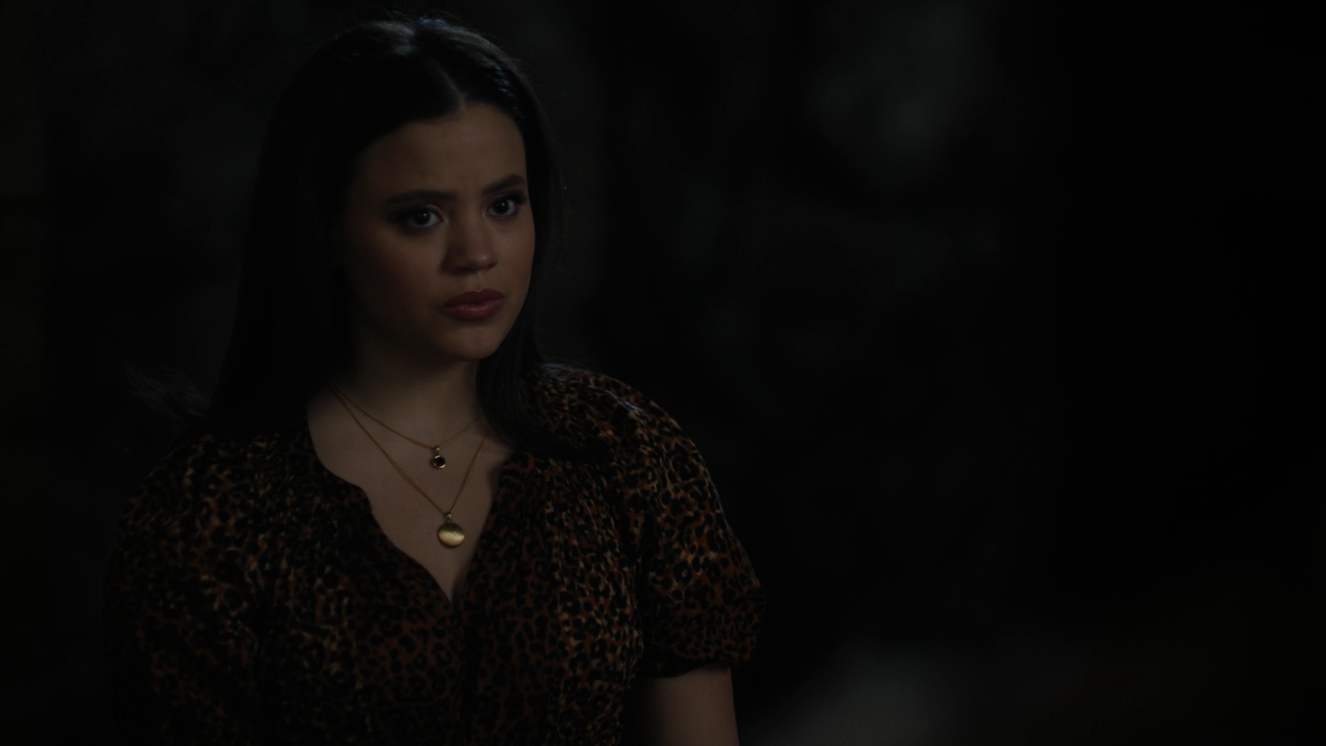 Charmed-Online-dot-nl_Charmed2x02SomeonesGoingToDie0199.jpg