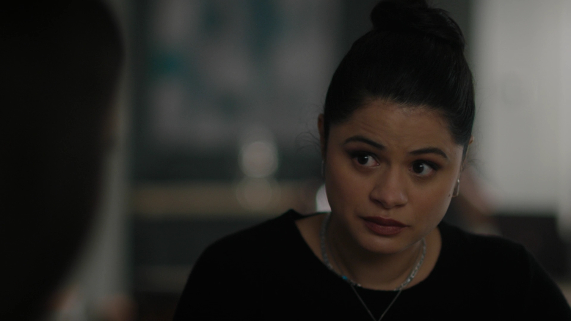 Charmed-Online-dot-nl_Charmed2x02SomeonesGoingToDie0472.jpg