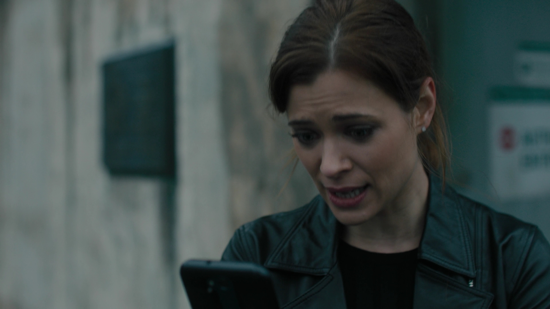 Charmed-Online-dot-nl_Charmed2x02SomeonesGoingToDie0542.jpg