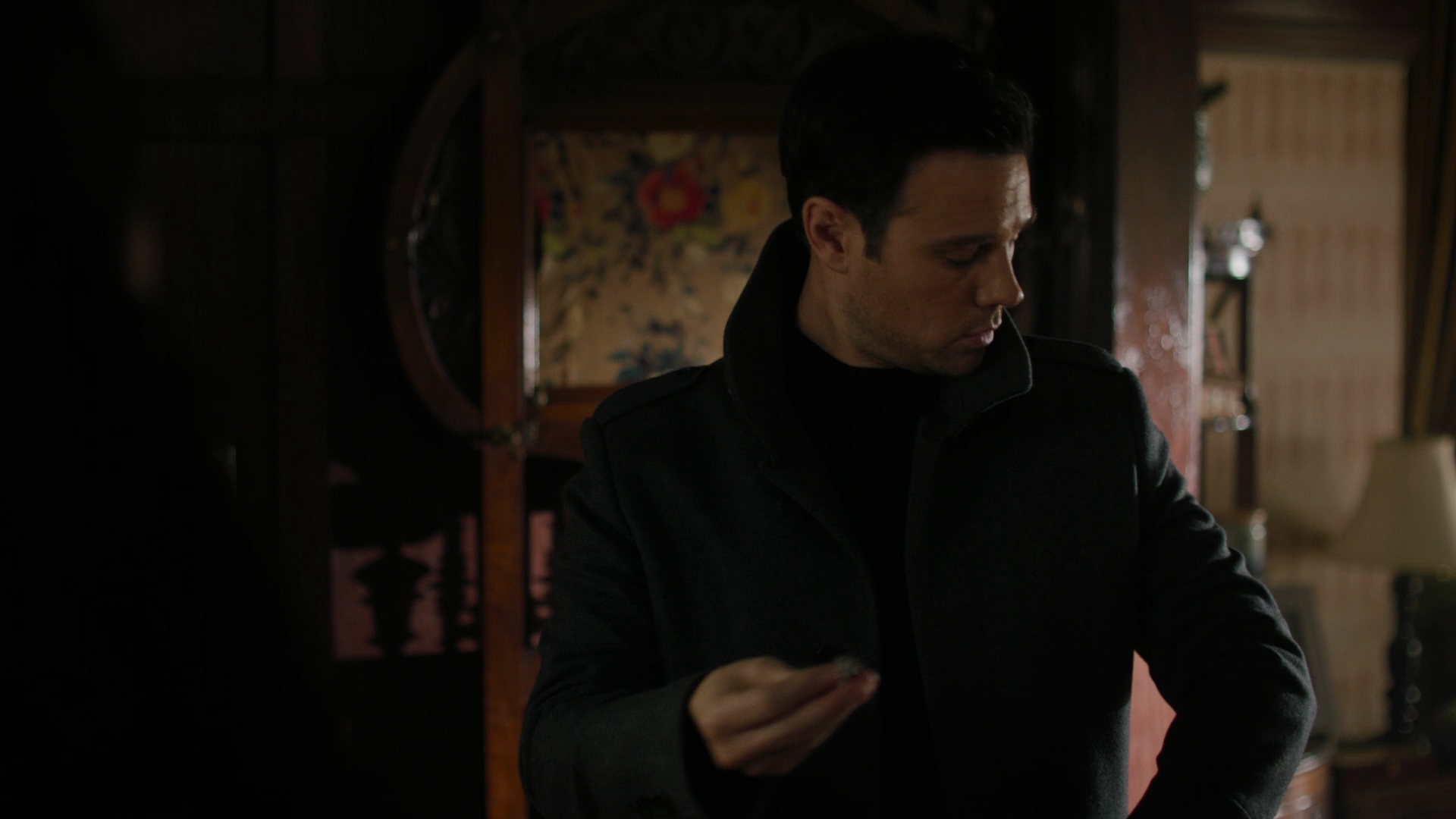 Charmed-Online-dot-nl_Charmed2x02SomeonesGoingToDie0707.jpg