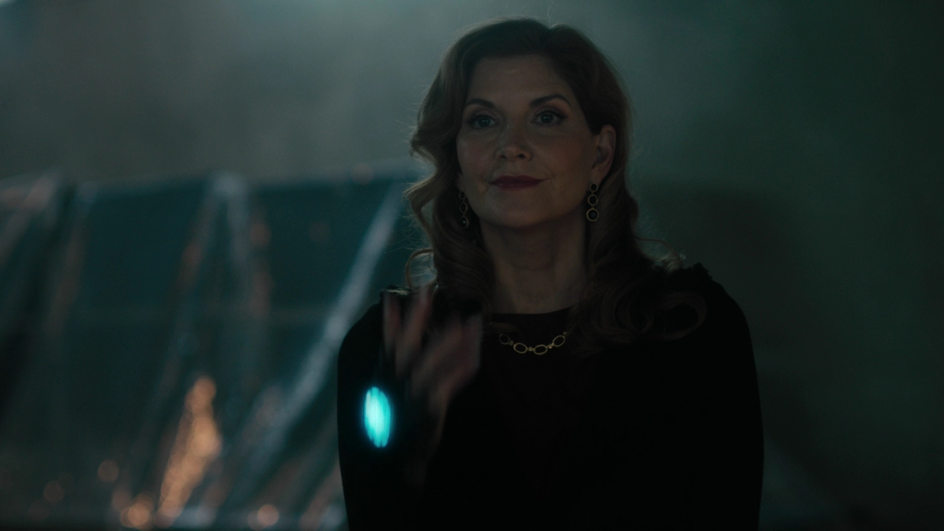 Charmed-Online-dot-nl_Charmed2x02SomeonesGoingToDie0803.jpg