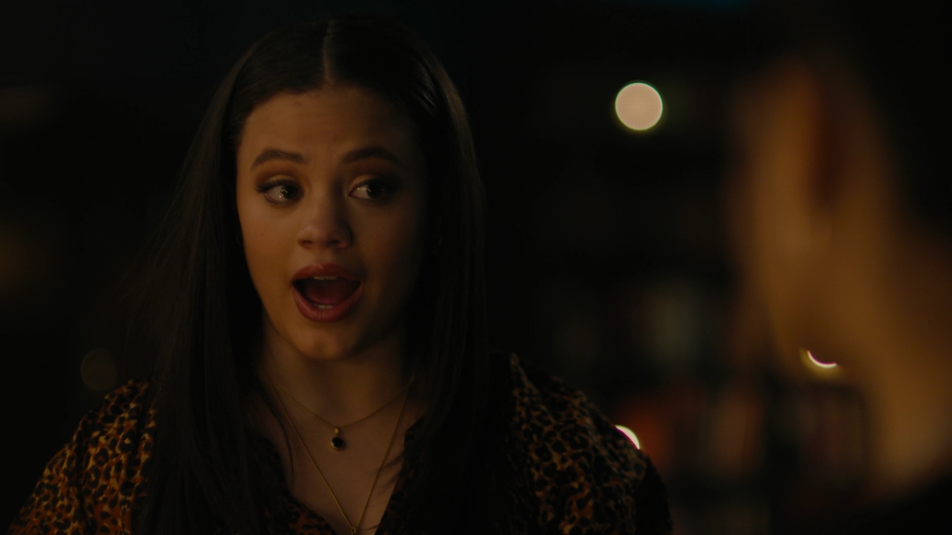 Charmed-Online-dot-nl_Charmed2x02SomeonesGoingToDie0905.jpg