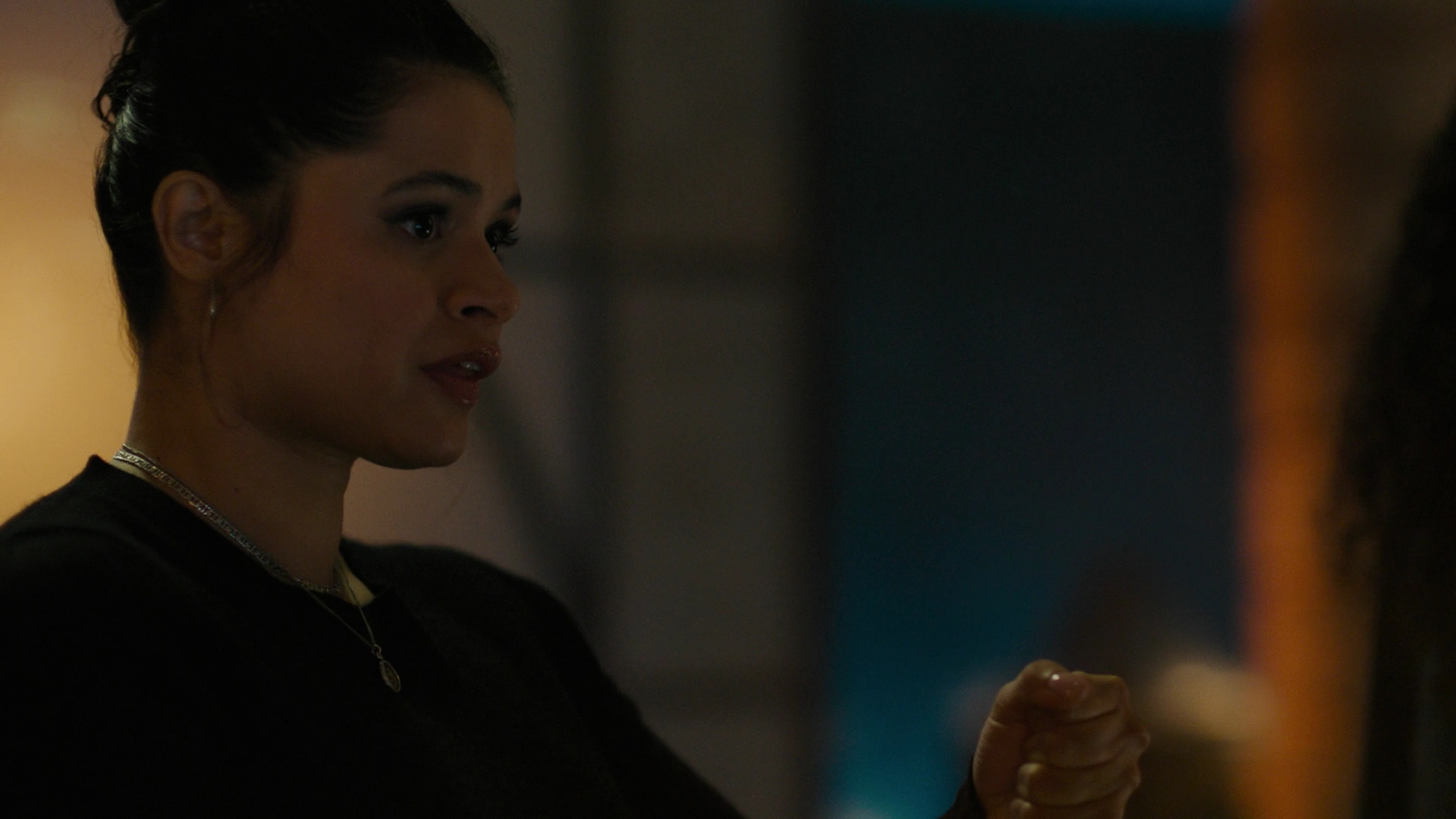 Charmed-Online-dot-nl_Charmed2x02SomeonesGoingToDie1306.jpg