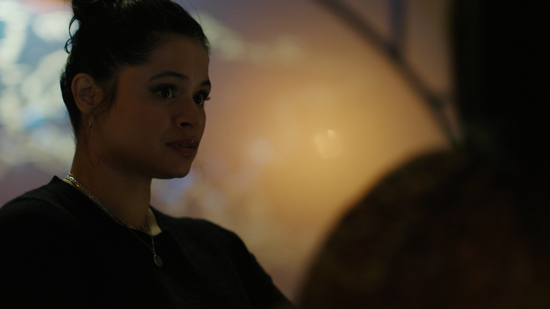 Charmed-Online-dot-nl_Charmed2x02SomeonesGoingToDie1307.jpg