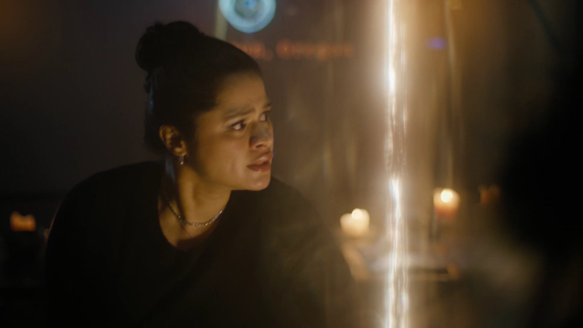 Charmed-Online-dot-nl_Charmed2x02SomeonesGoingToDie1487.jpg