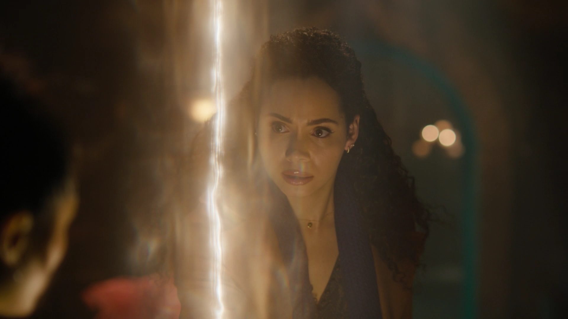 Charmed-Online-dot-nl_Charmed2x02SomeonesGoingToDie1488.jpg
