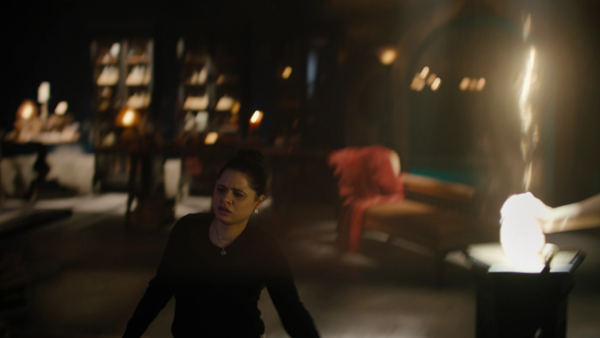 Charmed-Online-dot-nl_Charmed2x02SomeonesGoingToDie1529.jpg