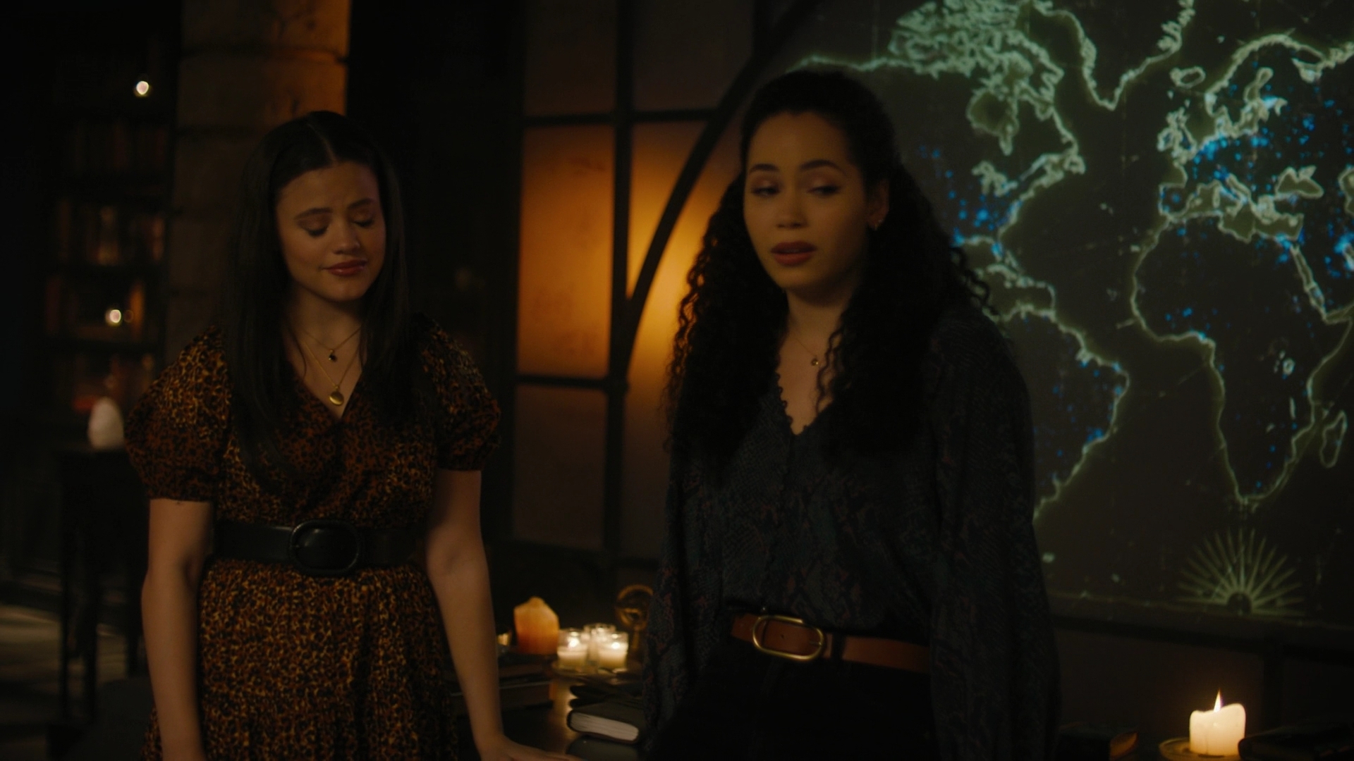 Charmed-Online-dot-nl_Charmed2x02SomeonesGoingToDie1717.jpg