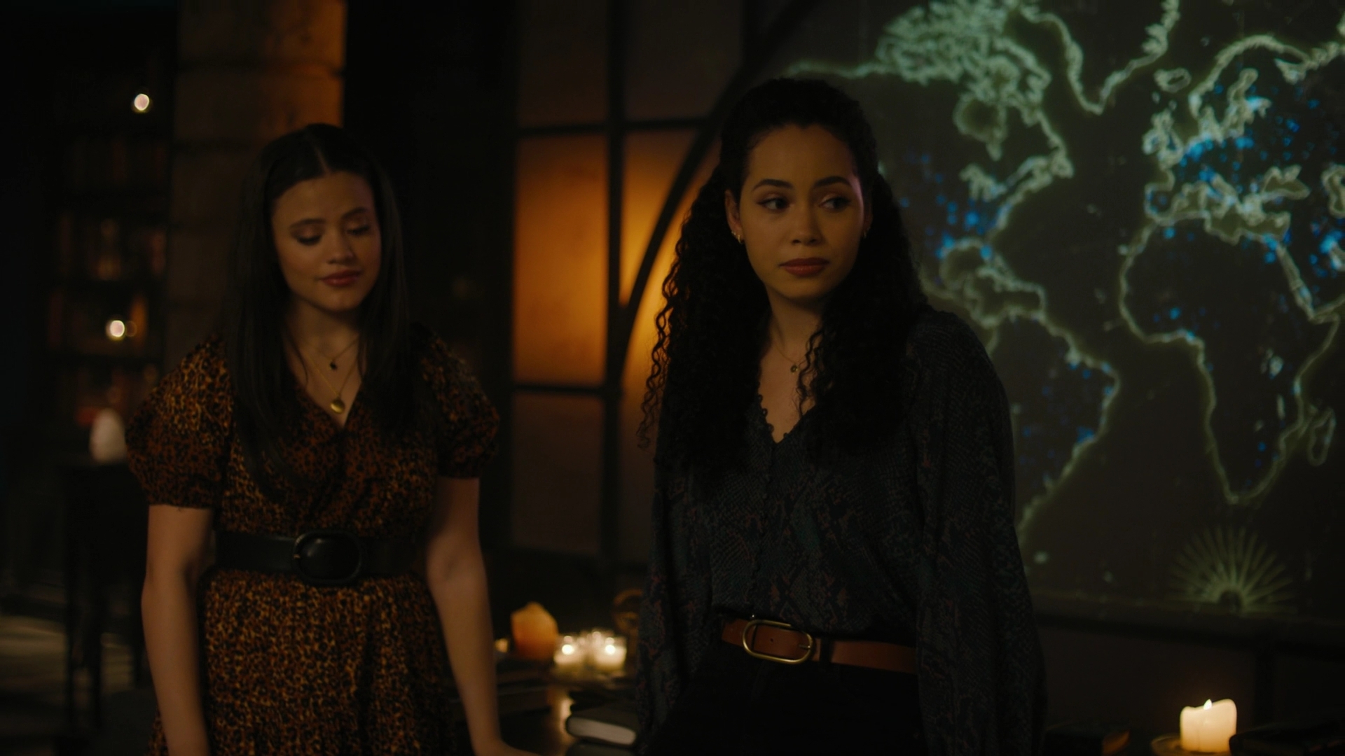 Charmed-Online-dot-nl_Charmed2x02SomeonesGoingToDie1719.jpg