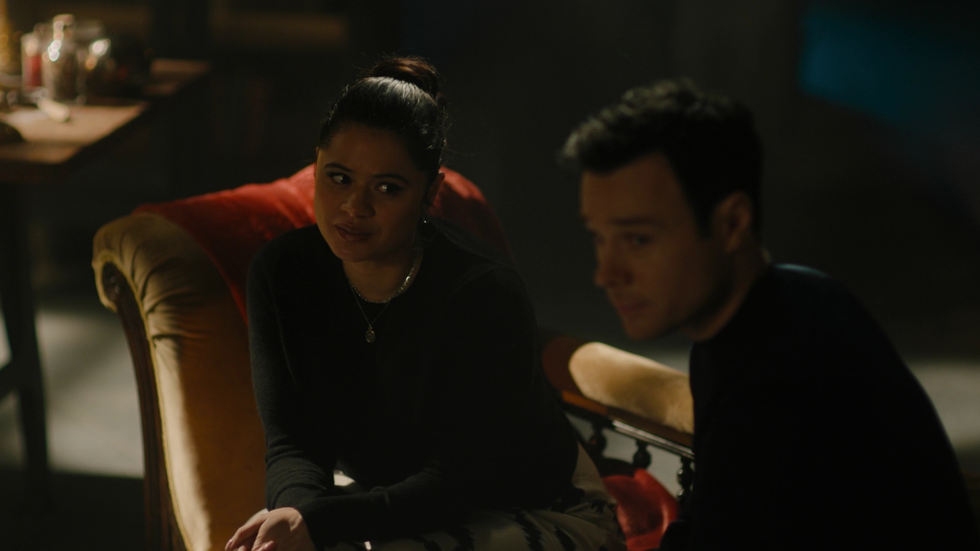 Charmed-Online-dot-nl_Charmed2x02SomeonesGoingToDie1721.jpg