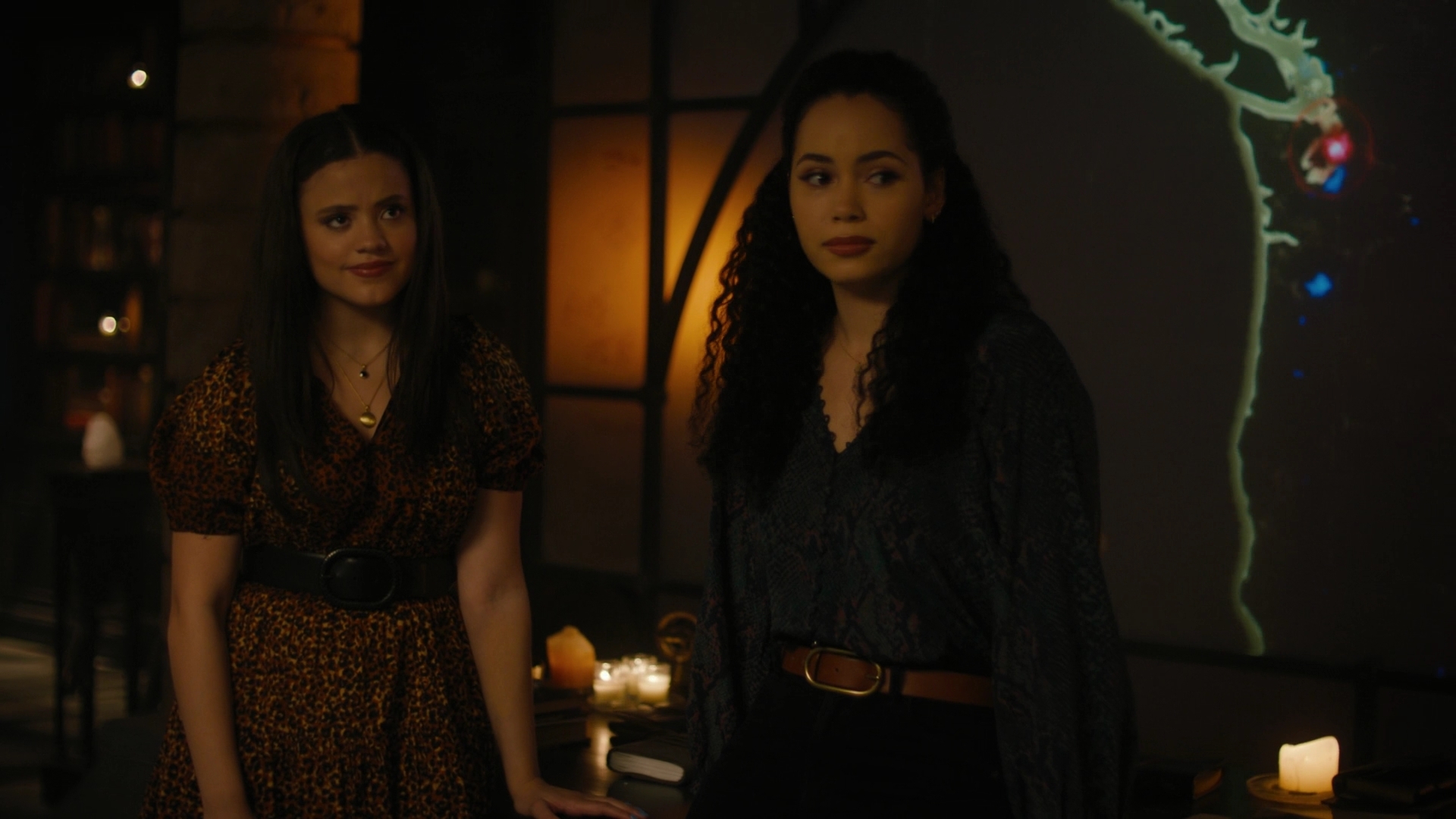 Charmed-Online-dot-nl_Charmed2x02SomeonesGoingToDie1726.jpg
