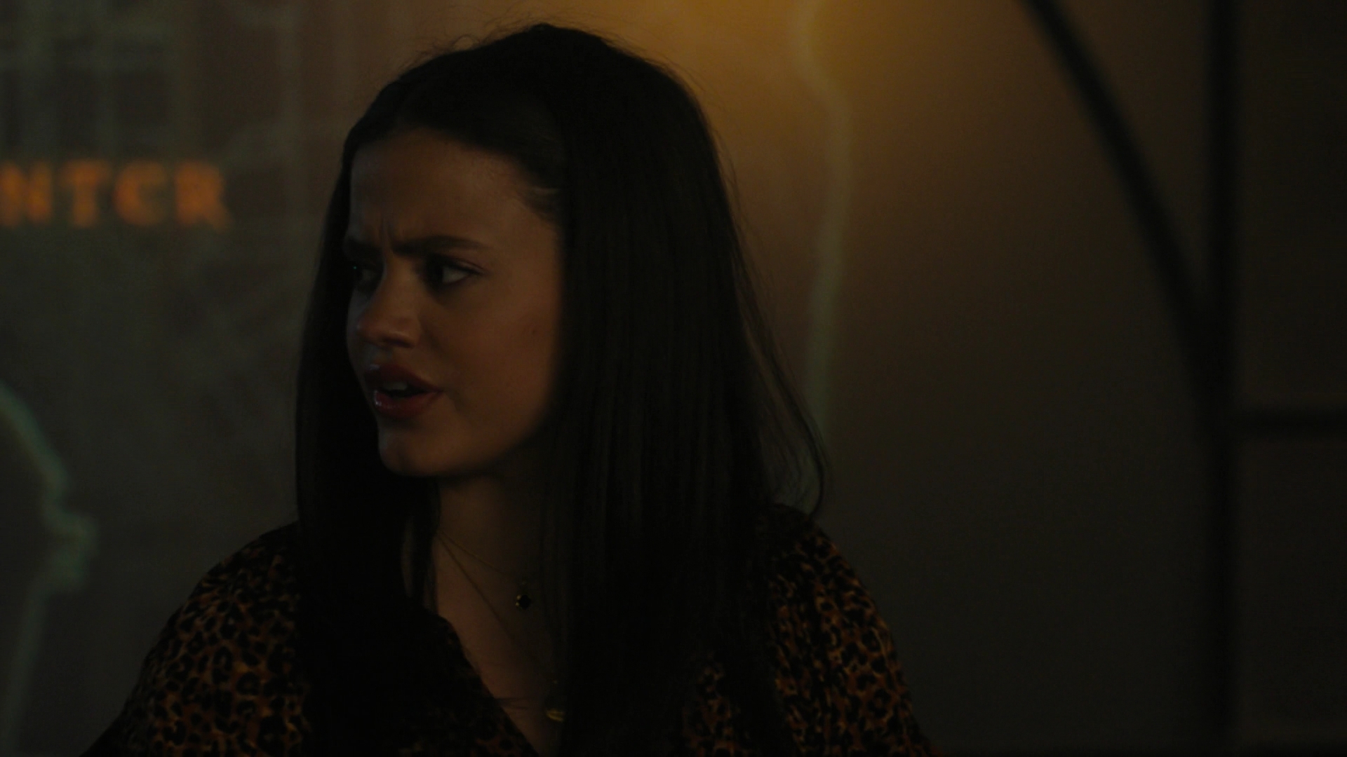 Charmed-Online-dot-nl_Charmed2x02SomeonesGoingToDie1864.jpg