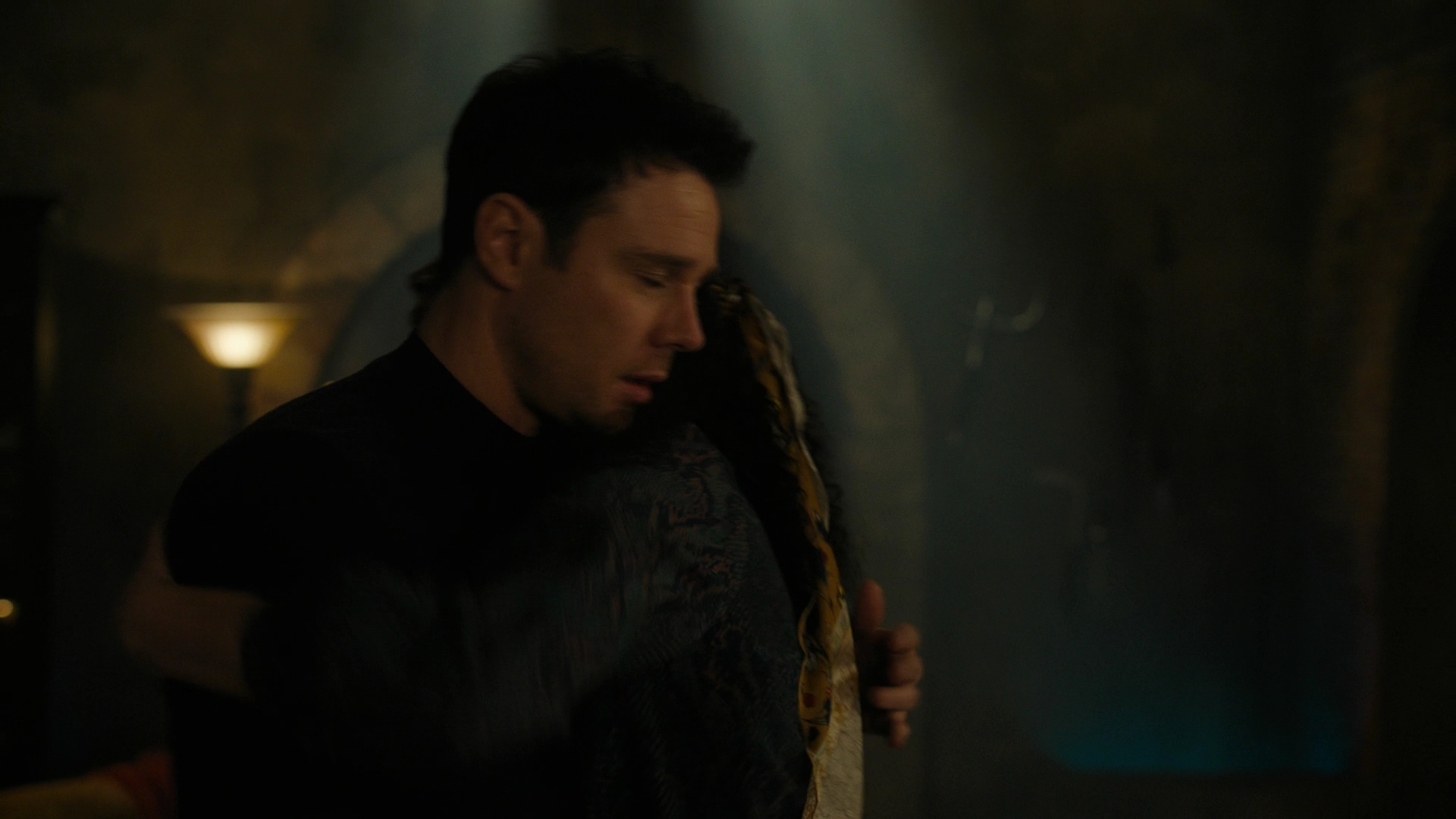 Charmed-Online-dot-nl_Charmed2x02SomeonesGoingToDie1930.jpg