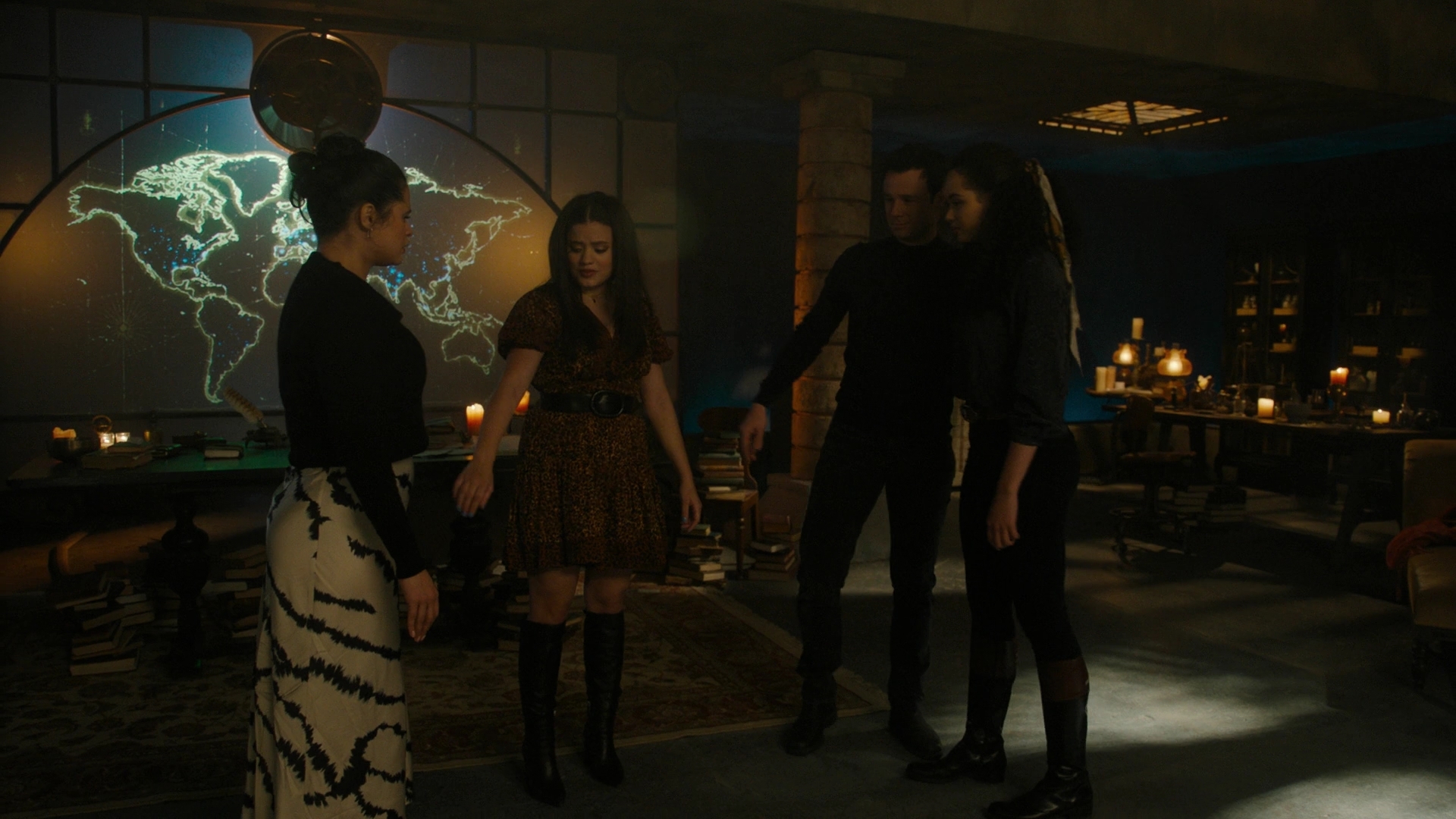 Charmed-Online-dot-nl_Charmed2x02SomeonesGoingToDie1950.jpg