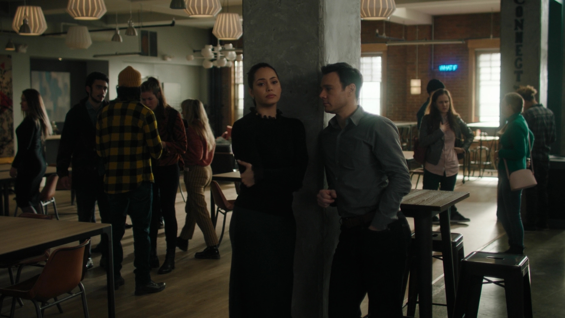 Charmed-Online-dot-nl_Charmed2x02SomeonesGoingToDie1985.jpg
