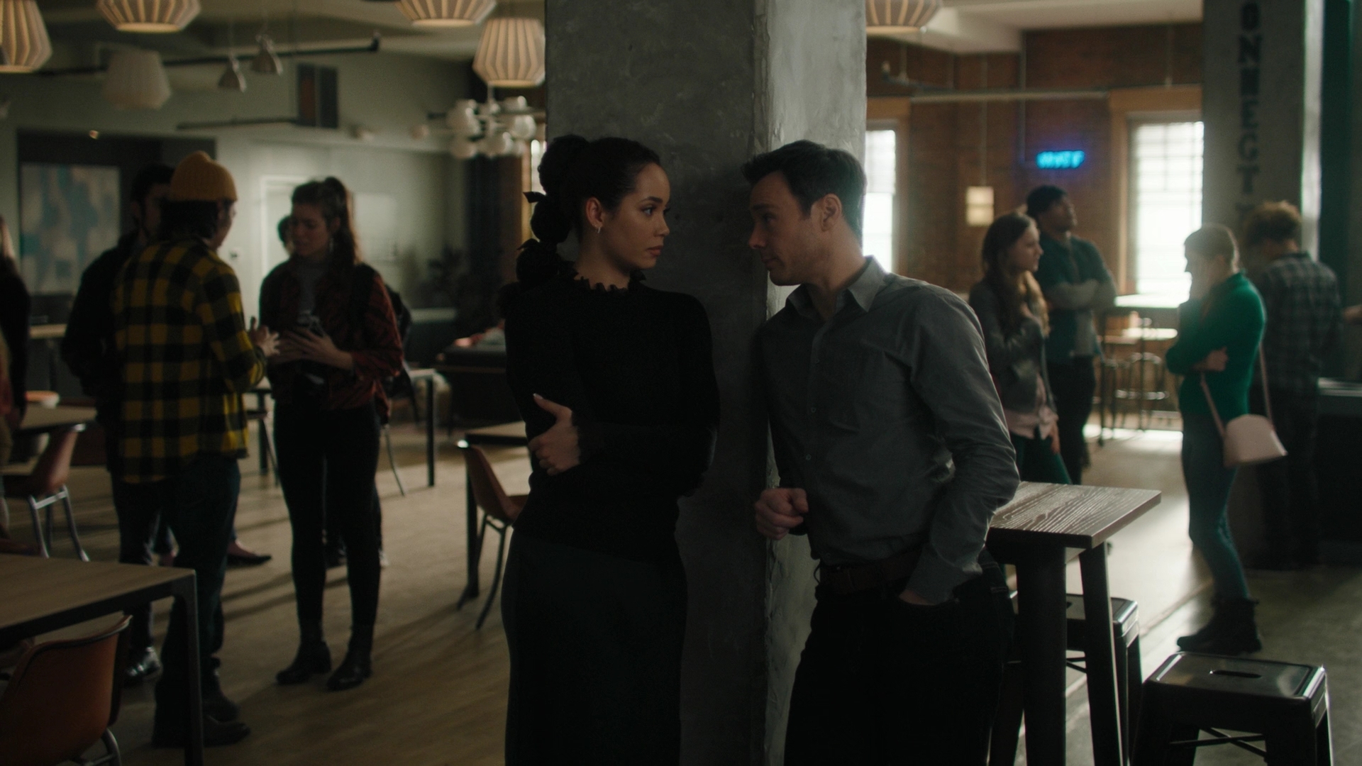 Charmed-Online-dot-nl_Charmed2x02SomeonesGoingToDie1988.jpg