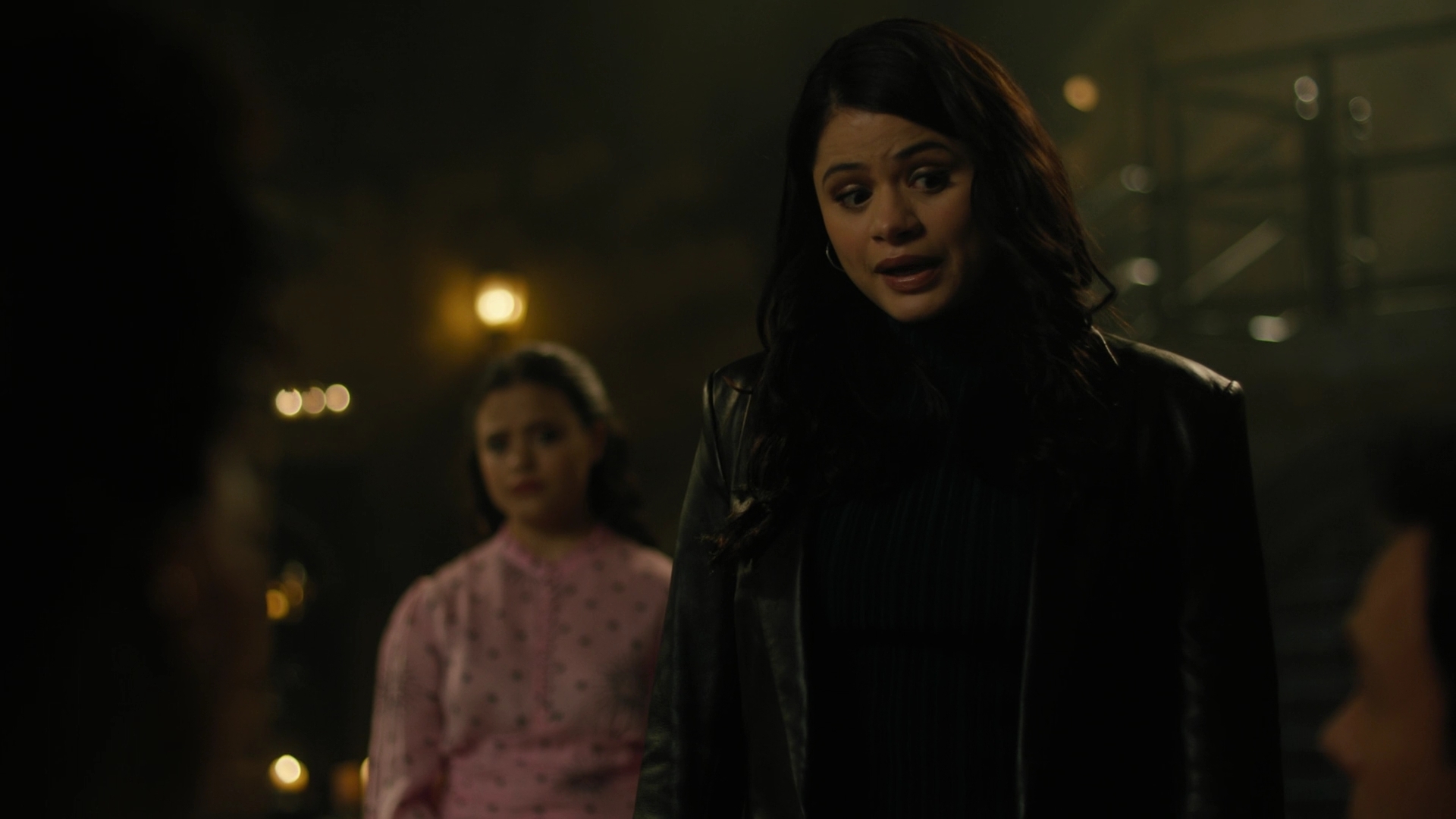 Charmed-Online-dot-nl_Charmed2x02SomeonesGoingToDie2137.jpg