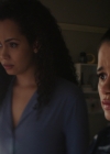 Charmed-Online-dot-nl_Charmed2x02SomeonesGoingToDie0040.jpg