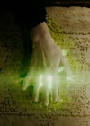 Charmed-Online-dot-nl_Charmed2x02SomeonesGoingToDie0607.jpg