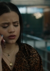 Charmed-Online-dot-nl_Charmed2x02SomeonesGoingToDie1006.jpg
